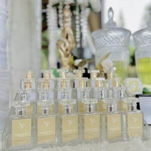 Perfume Bar