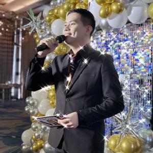 Professional Event Host