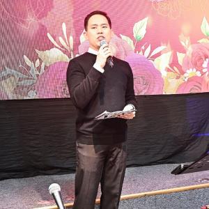 Professional Event Host