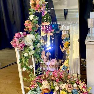 PERFUME BAR